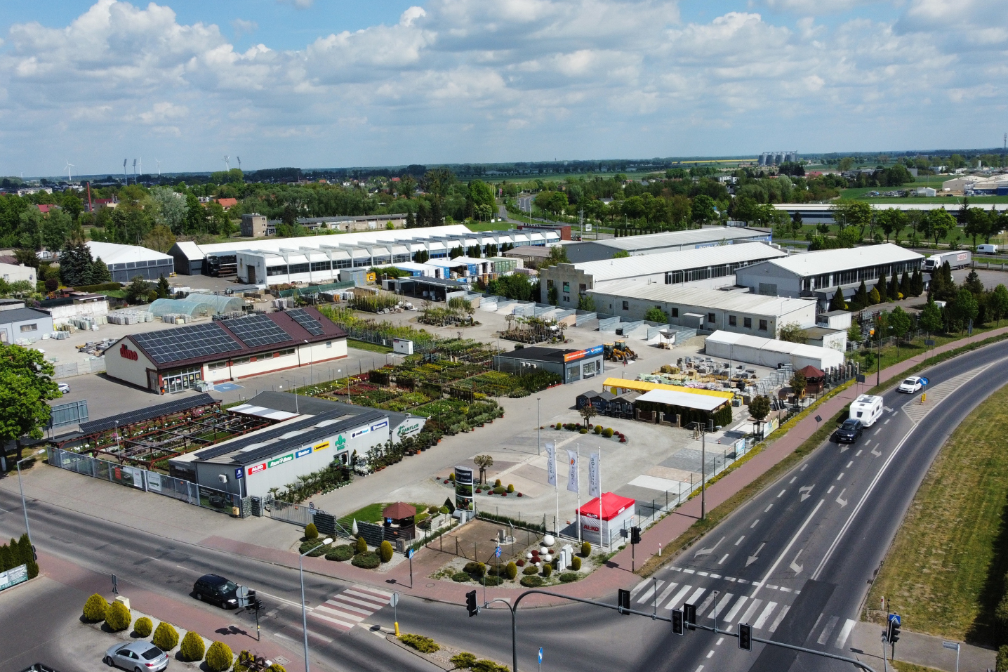 Sklep ogrodniczy i autoryzowany diler Husqvarna | Danflor